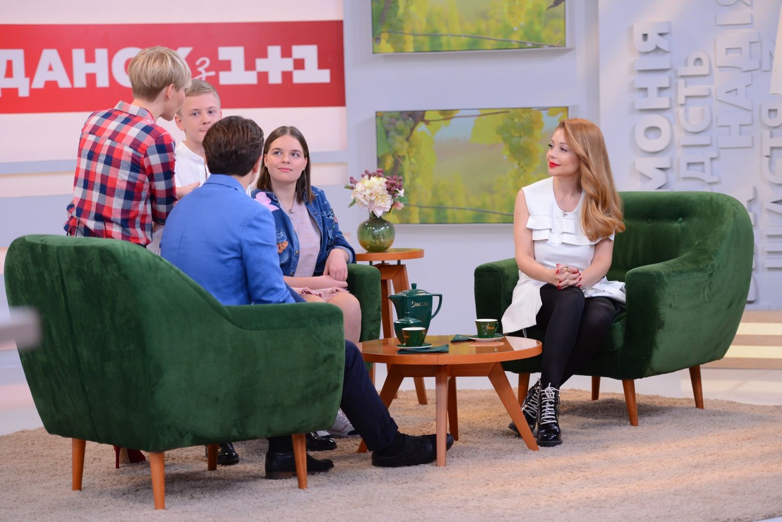 Тина Кароль и финалисты шоу Голос.Діти-3 презентовали совместную песню